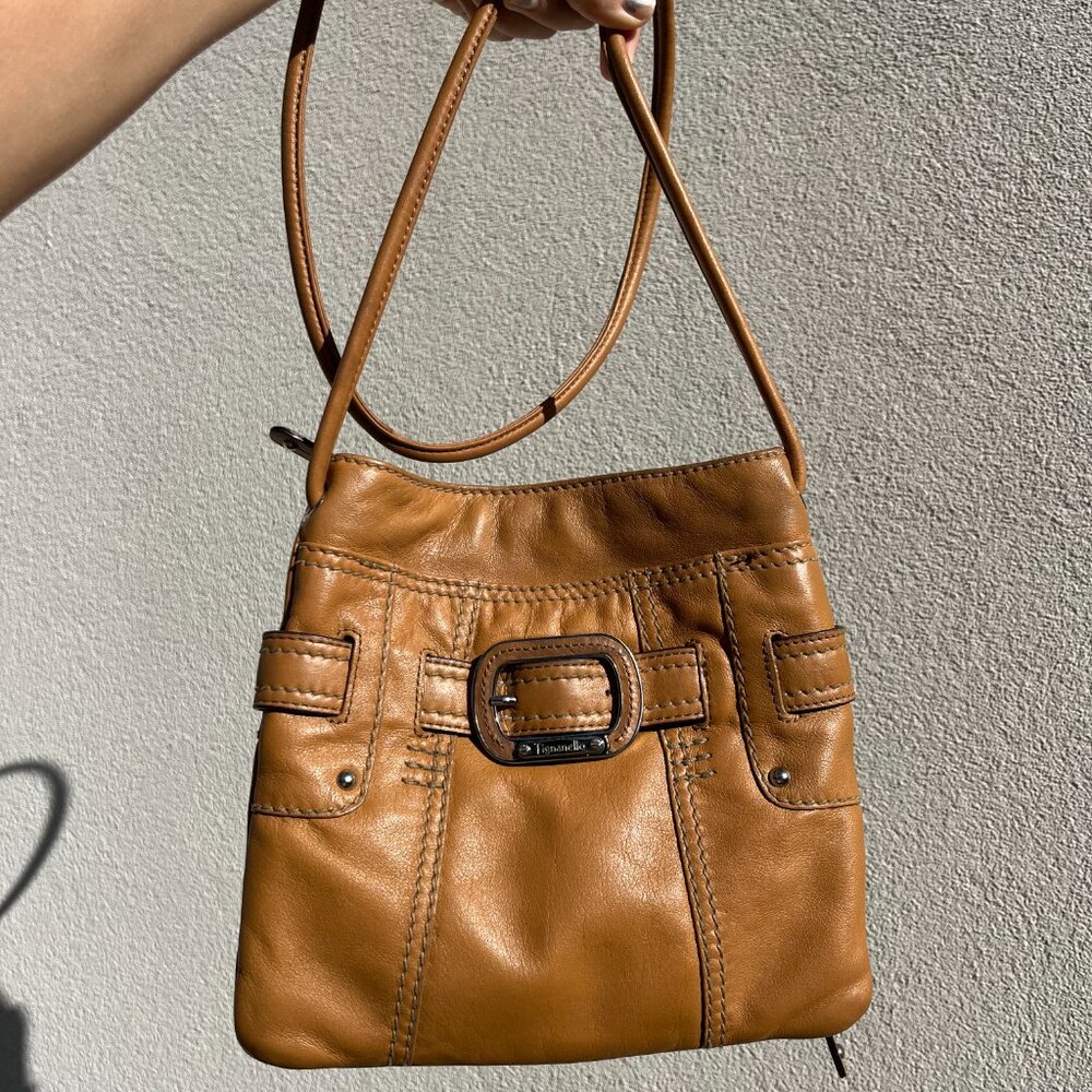 Tignanello genuine leather Y2K style crossbody bag with a buckle - Picture 2 of 3